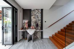Paya Lebar Gardens (D19), Terrace #571885641
